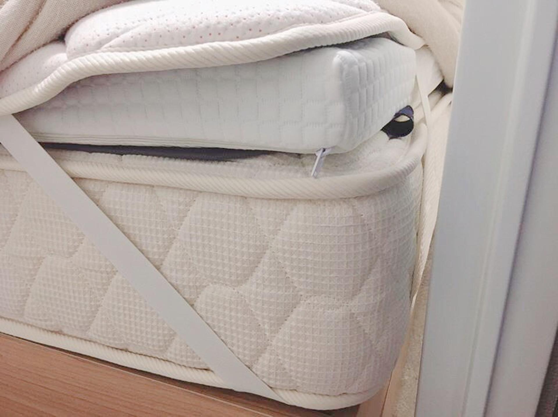 二人暮らしのベッドはセミシングル2つでクイーンにするのがおすすめ