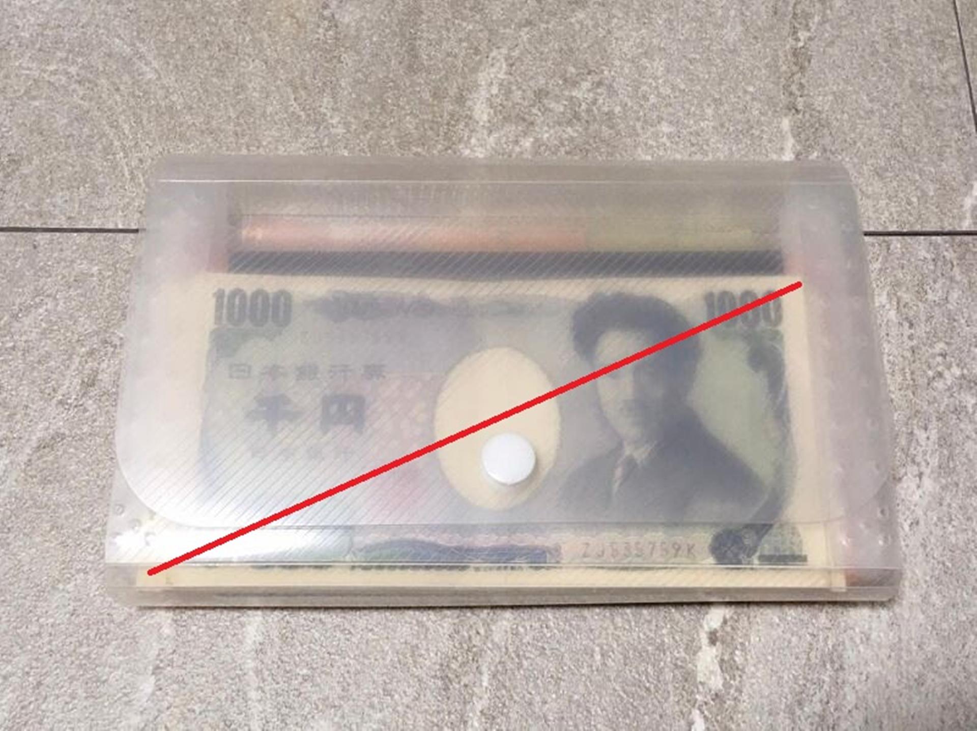 セリアの「ドキュメントファイルのミニサイズ(7ポケット)」の使用レビュー