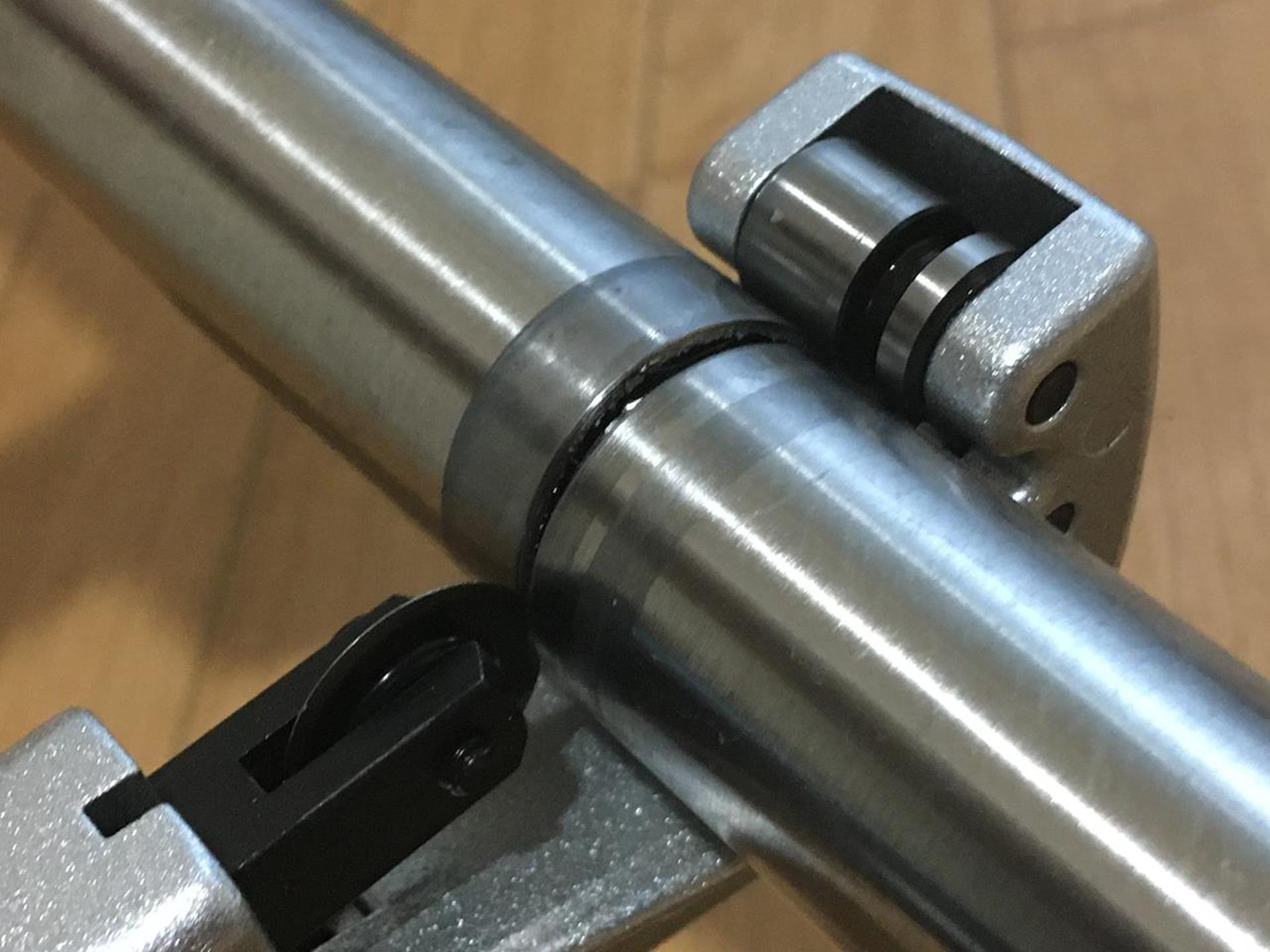 物干し竿の処分にパイプカッターを使ってみた